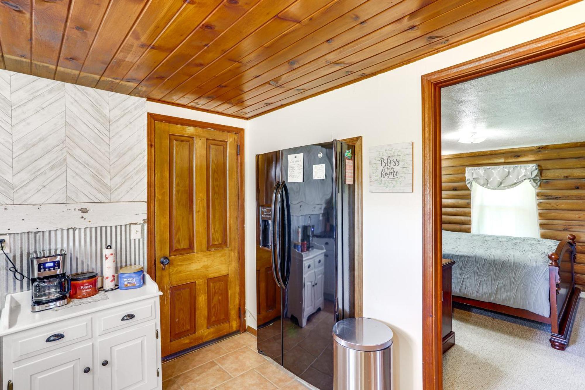 Quiet Shiloh Retreat With Spacious Yard And Fireplace! Экстерьер фото