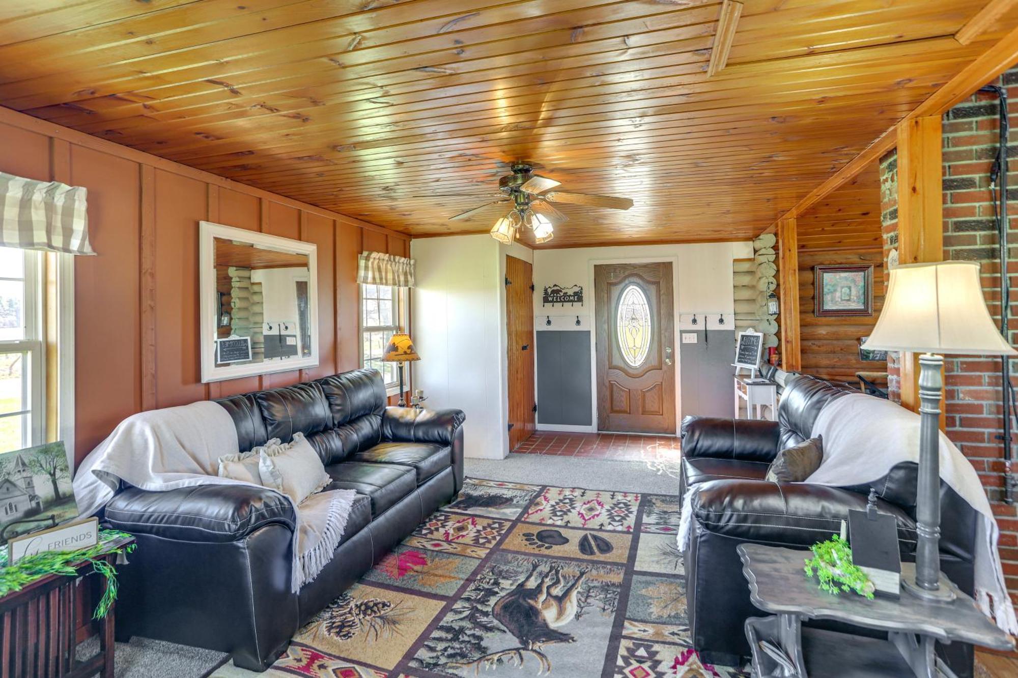 Quiet Shiloh Retreat With Spacious Yard And Fireplace! Экстерьер фото