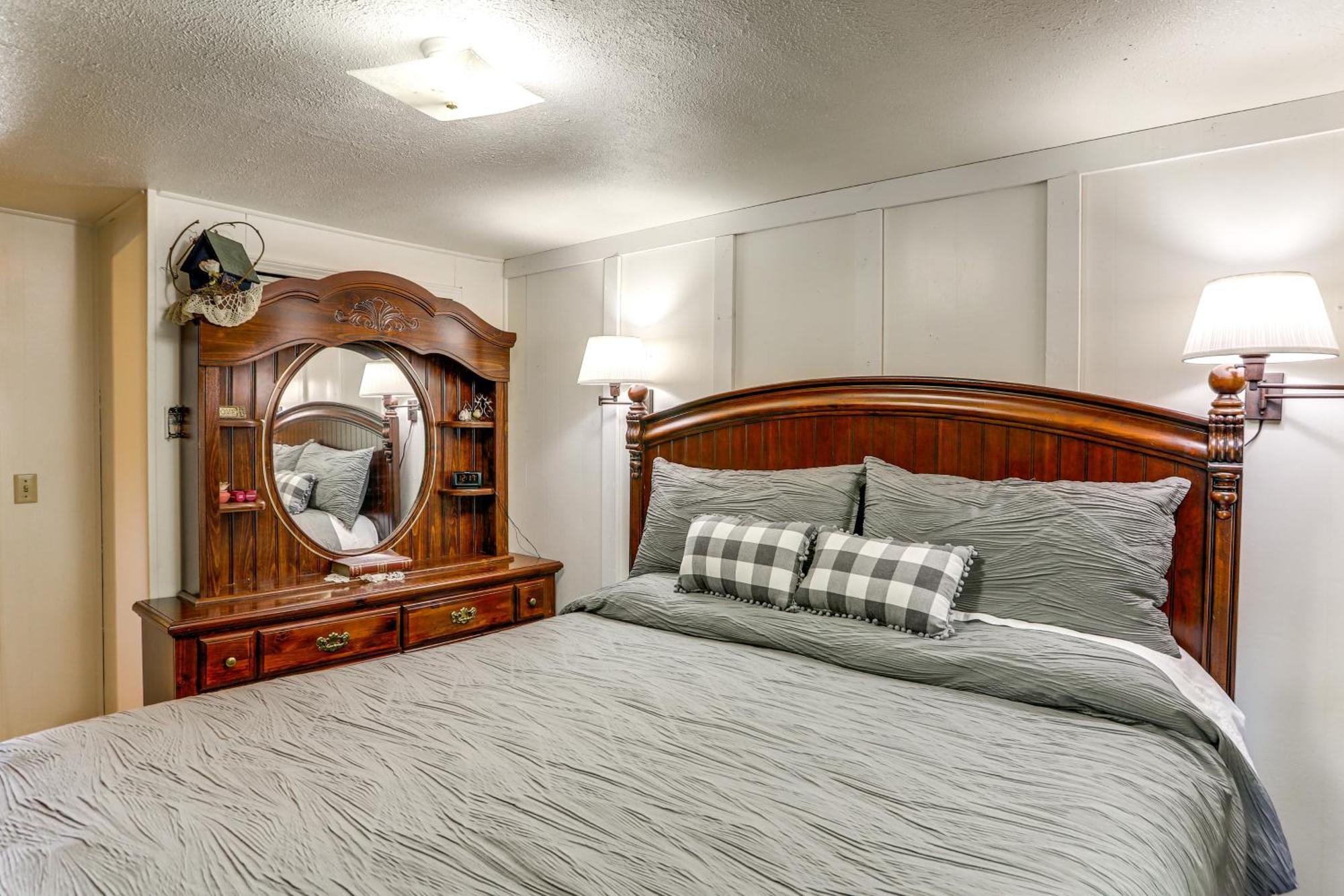 Quiet Shiloh Retreat With Spacious Yard And Fireplace! Экстерьер фото