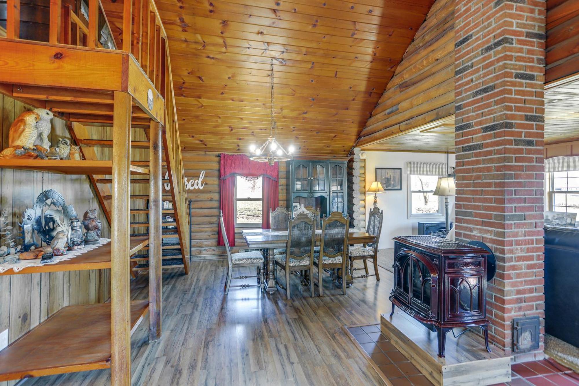 Quiet Shiloh Retreat With Spacious Yard And Fireplace! Экстерьер фото